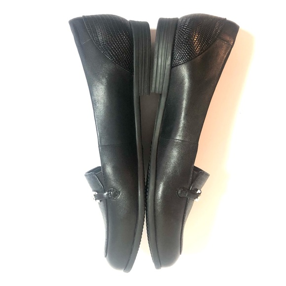 NWOB TROTTERS Black Leather Anastasia Loafers Flats Shoes - 7N - Picture 7 of 13
